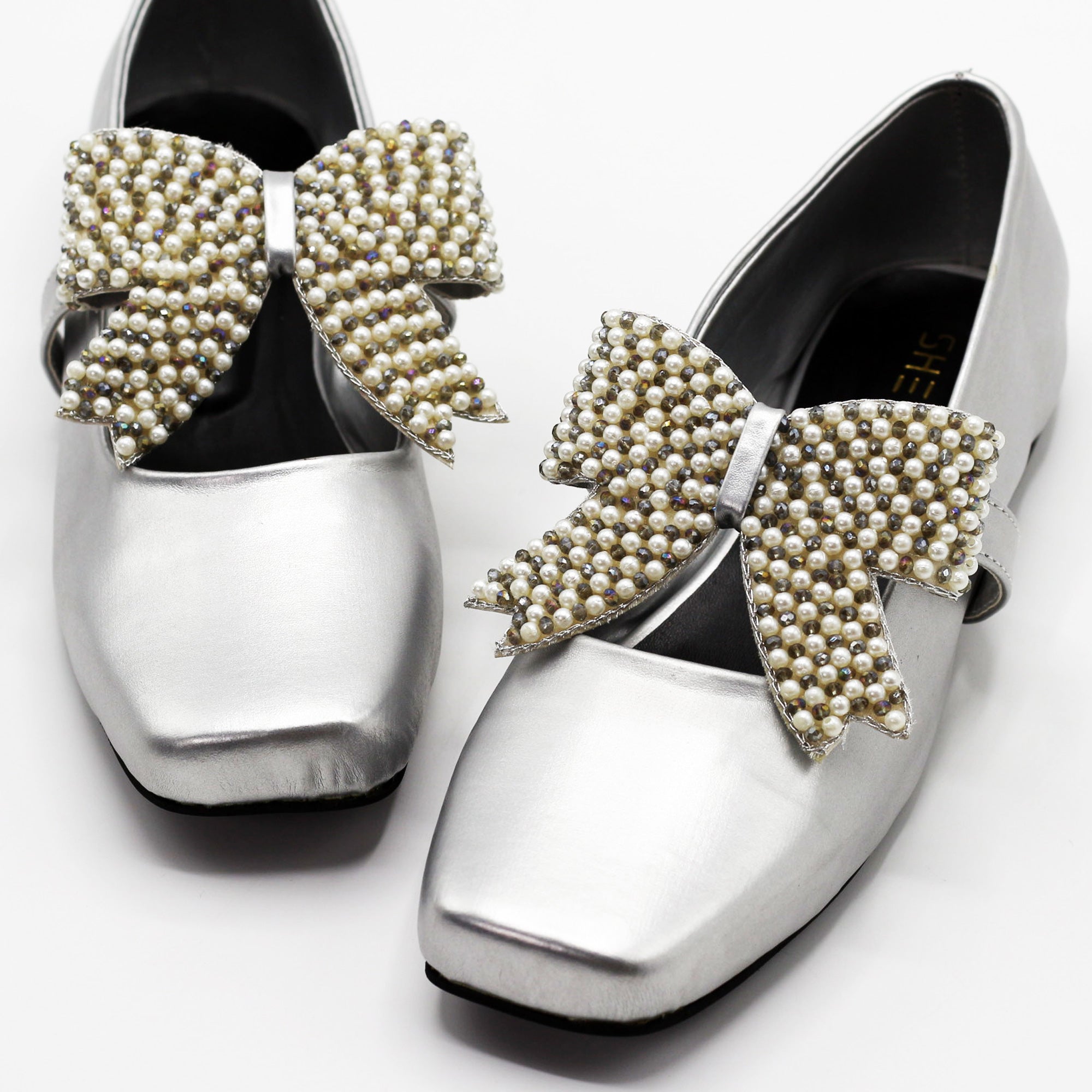 Silver Ballet Pearl Bow